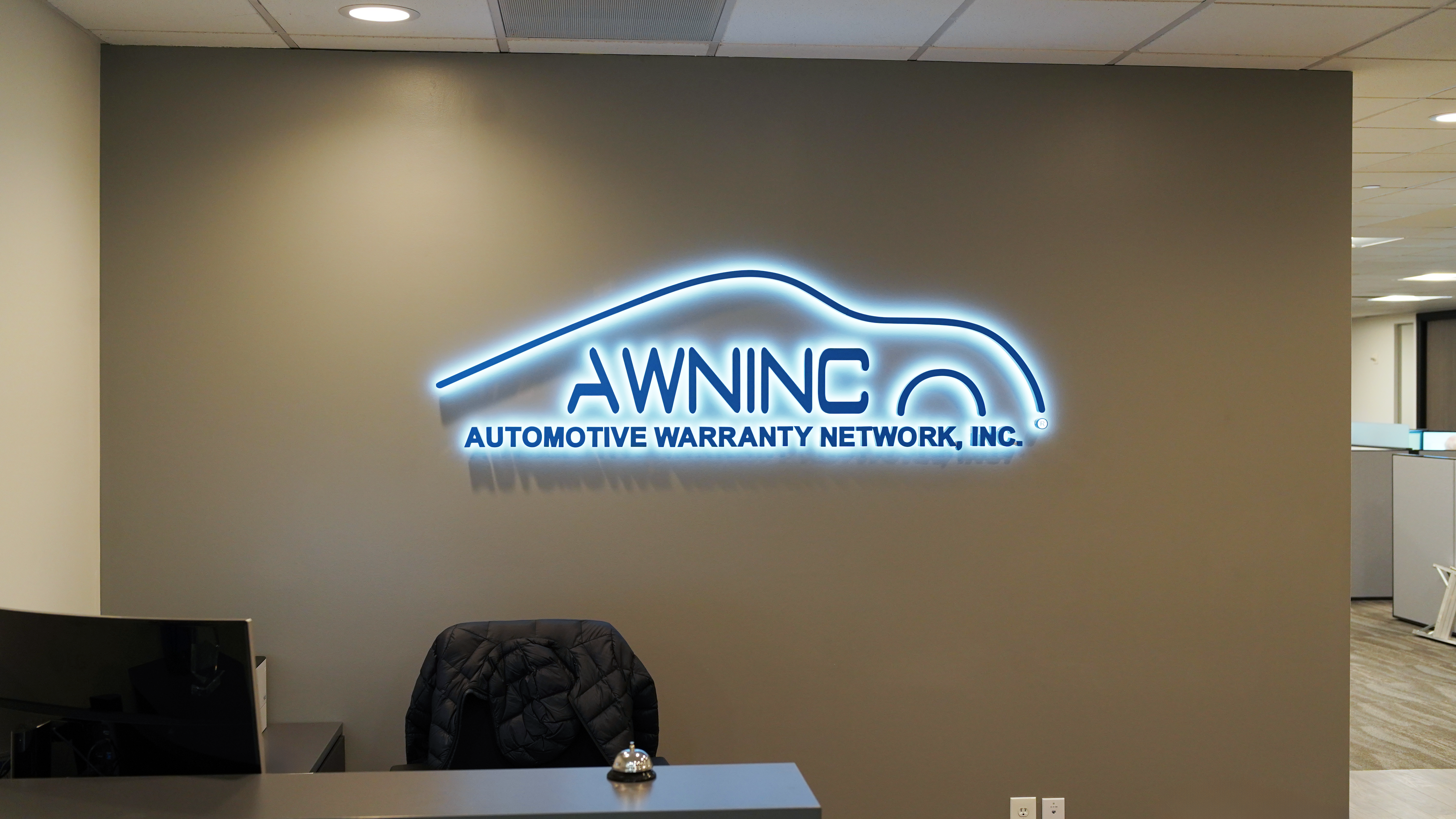 AWNINC